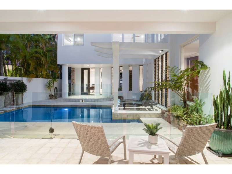 16 The Anchorage, Noosa Waters QLD 4566