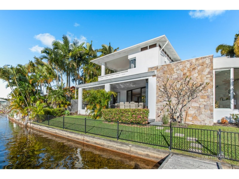16 The Anchorage, Noosa Waters QLD 4566