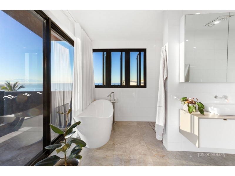 19 Netherby Rise, Sunrise Beach QLD 4567