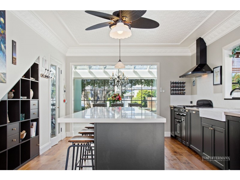 4 Ernest Street, Tewantin QLD 4565