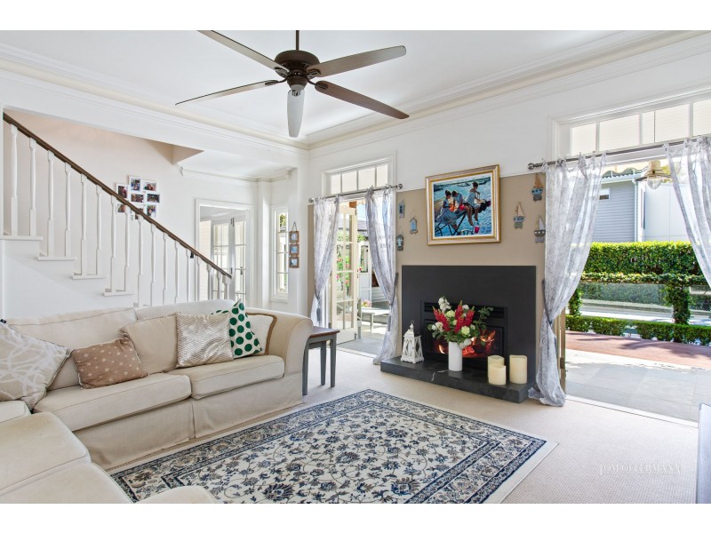 4 Ernest Street, Tewantin QLD 4565