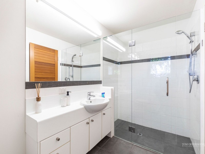 2/3 Parkedge Road, Sunshine Beach QLD 4567