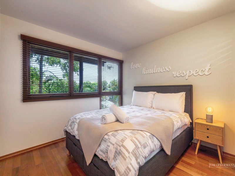2/3 Parkedge Road, Sunshine Beach QLD 4567