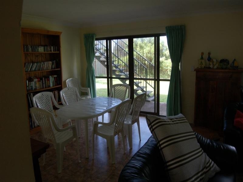 17 Dayspring Street, Sunrise Beach QLD 4567