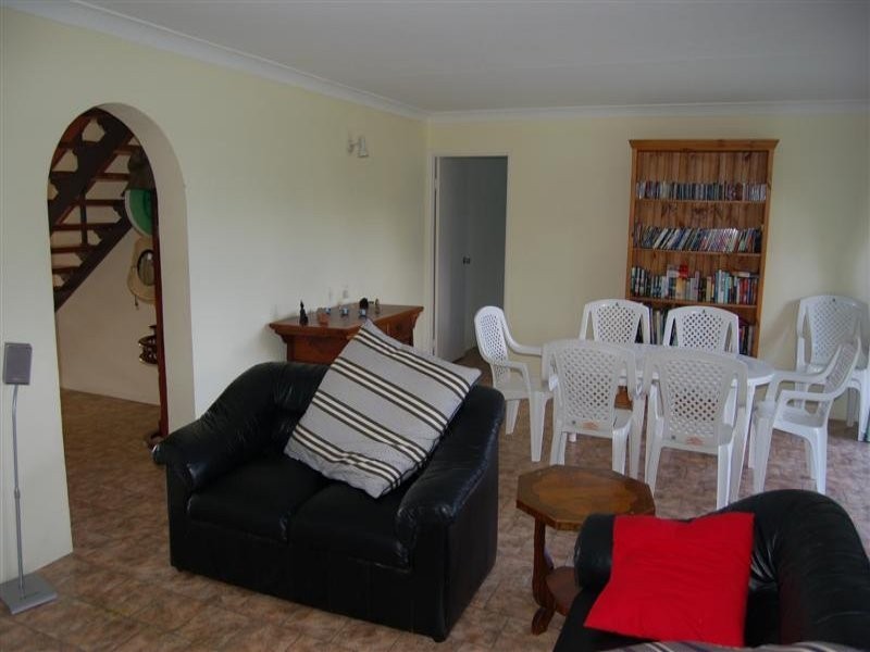17 Dayspring Street, Sunrise Beach QLD 4567