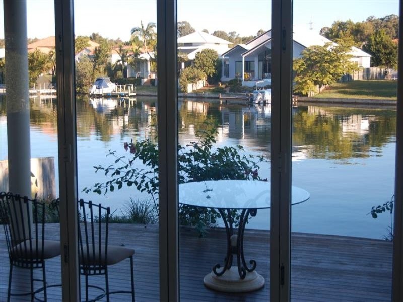 6 Masthead Quay, Noosa Waters QLD 4566