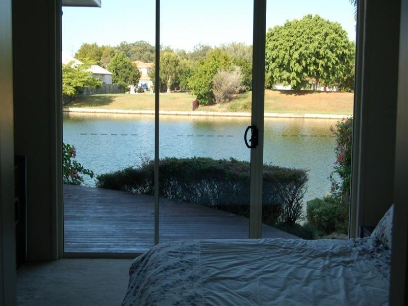 6 Masthead Quay, Noosa Waters QLD 4566