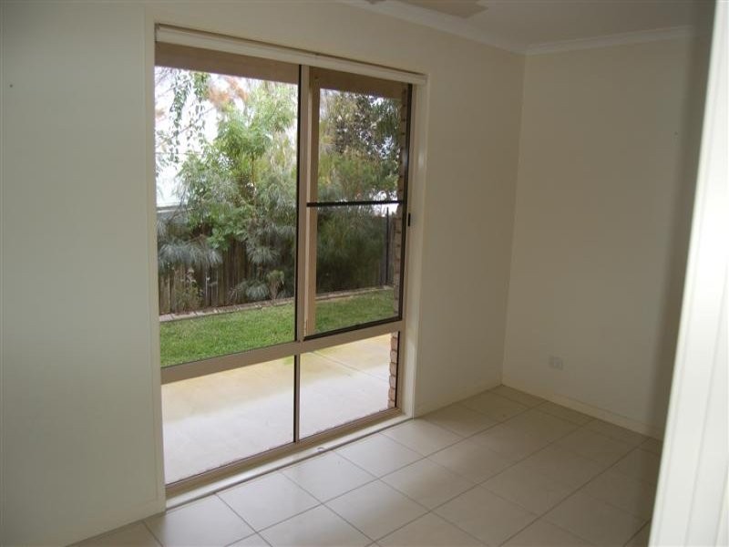 12 Defender Court, Sunrise Beach QLD 4567