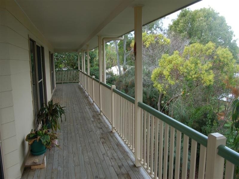 12 Defender Court, Sunrise Beach QLD 4567