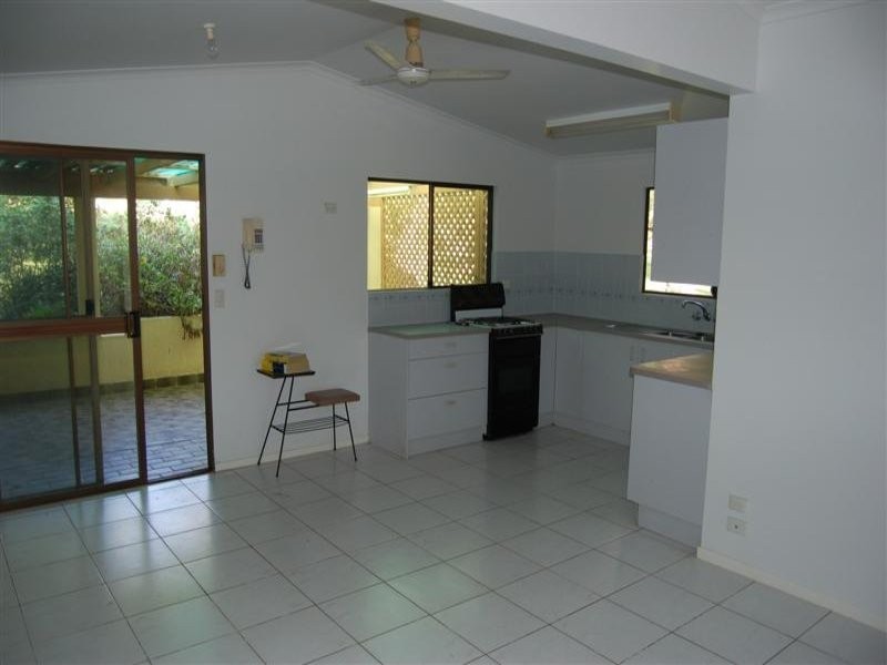 149 Dath Henderson Road, Tinbeerwah QLD 4563