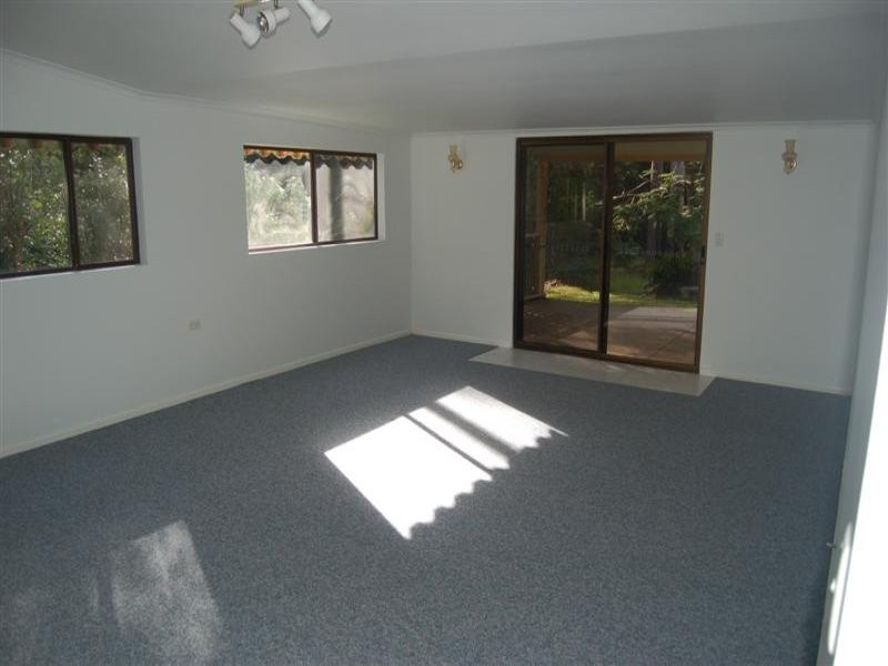 149 Dath Henderson Road, Tinbeerwah QLD 4563