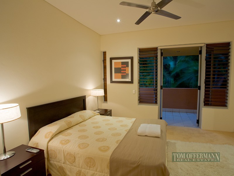 1/11 Mitti Street, Little Cove QLD 4567