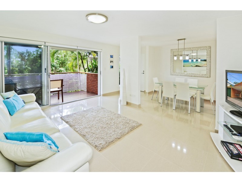 2 & 3/4 Bayview Road, Noosa Heads QLD 4567