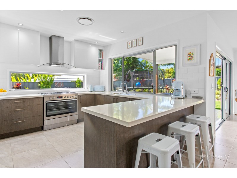 4 White Beech Road, Noosa Heads QLD 4567