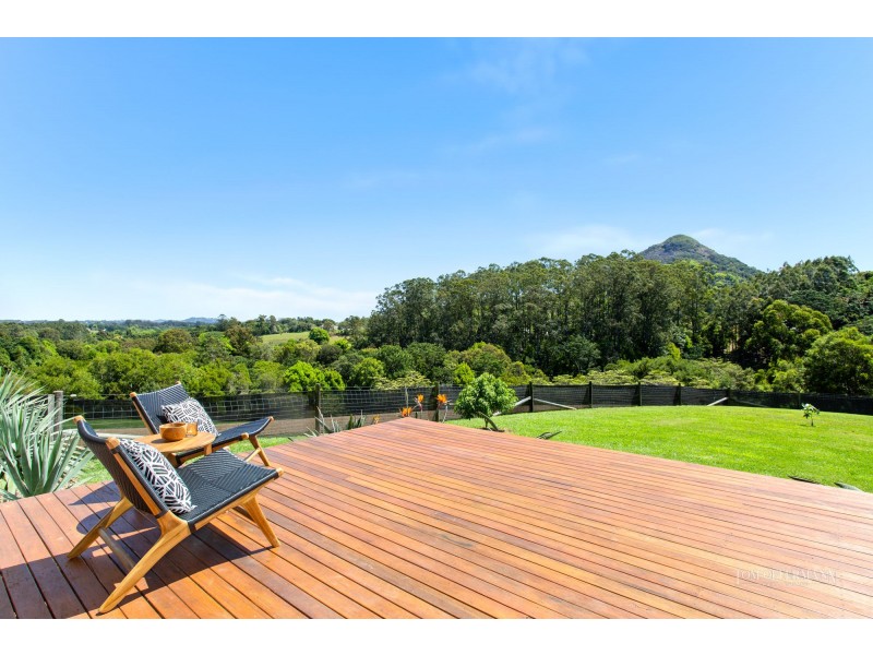 62 Lone Hand Lane, Eumundi QLD 4562