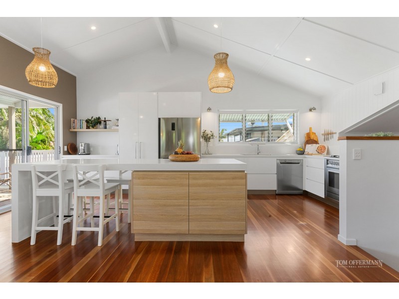 9 Ridgeway Street, Sunrise Beach QLD 4567