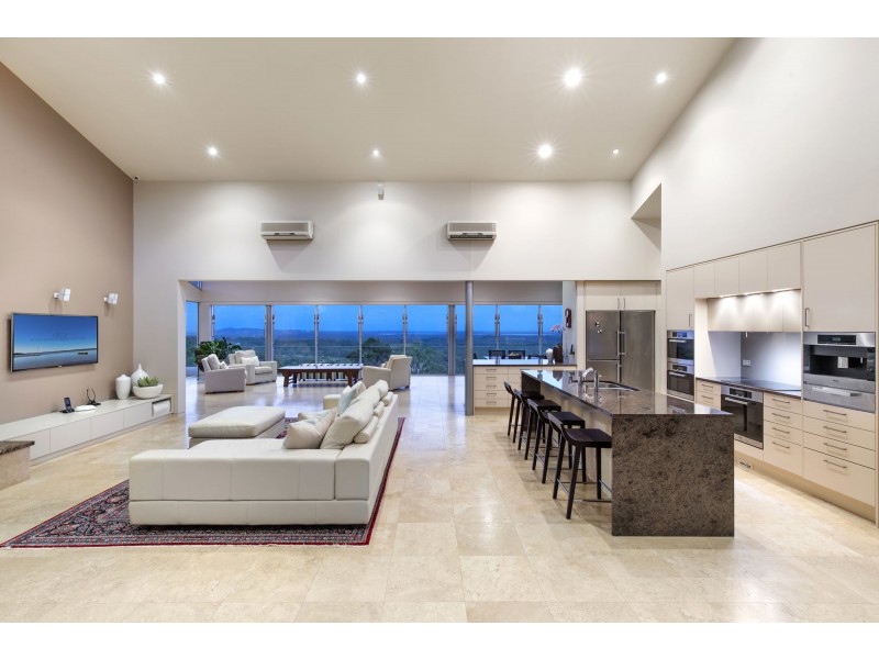 9 Brushtail Lane, Tinbeerwah QLD 4563