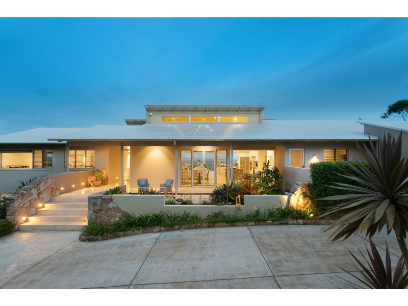 9 Brushtail Lane, Tinbeerwah QLD 4563