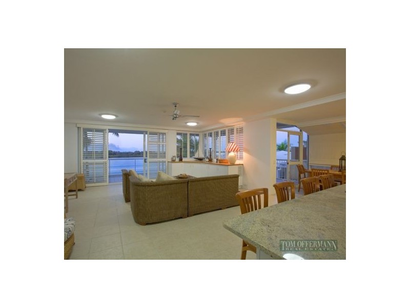 17/4 Quamby Place, Noosa Heads QLD 4567