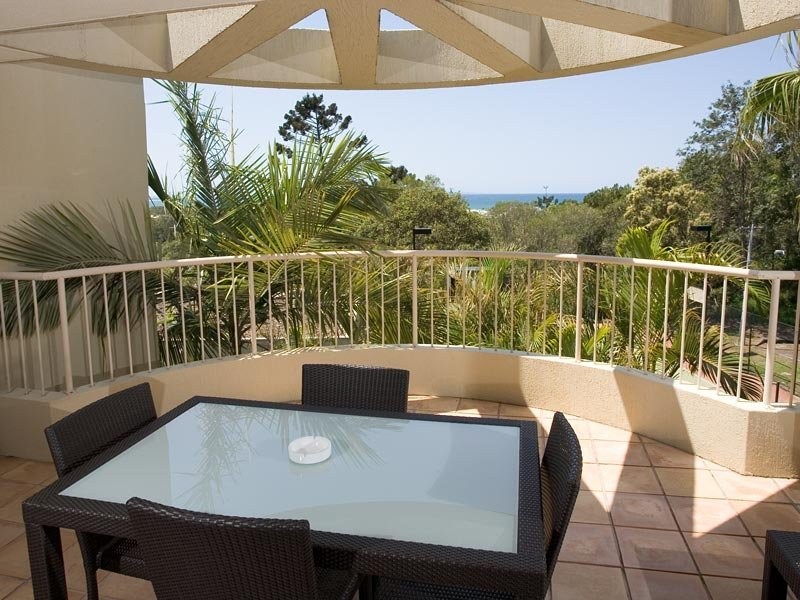 5/2 Noosa Drive, Noosa Heads QLD 4567