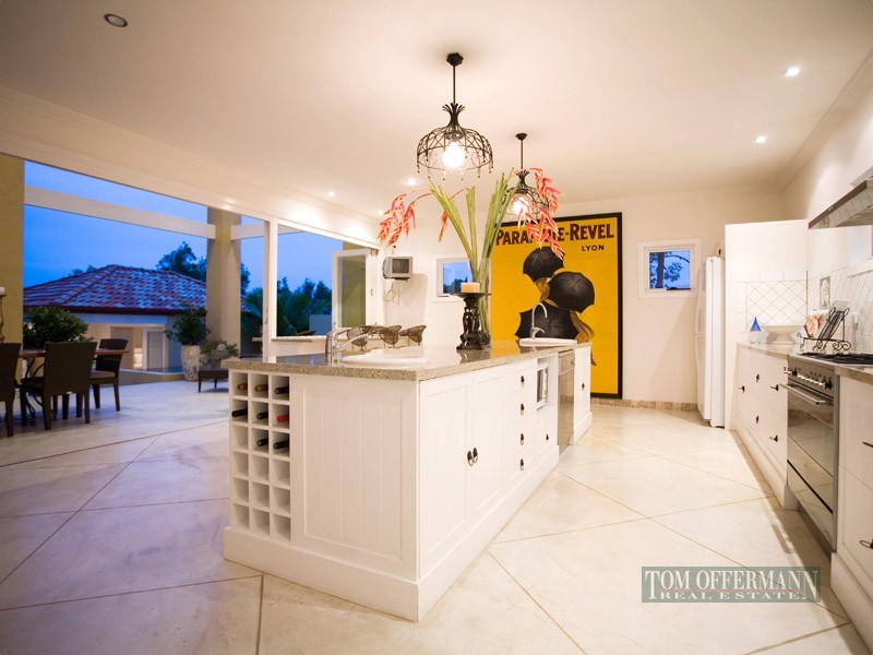 8 Starboard Ave, Noosaville QLD 4566