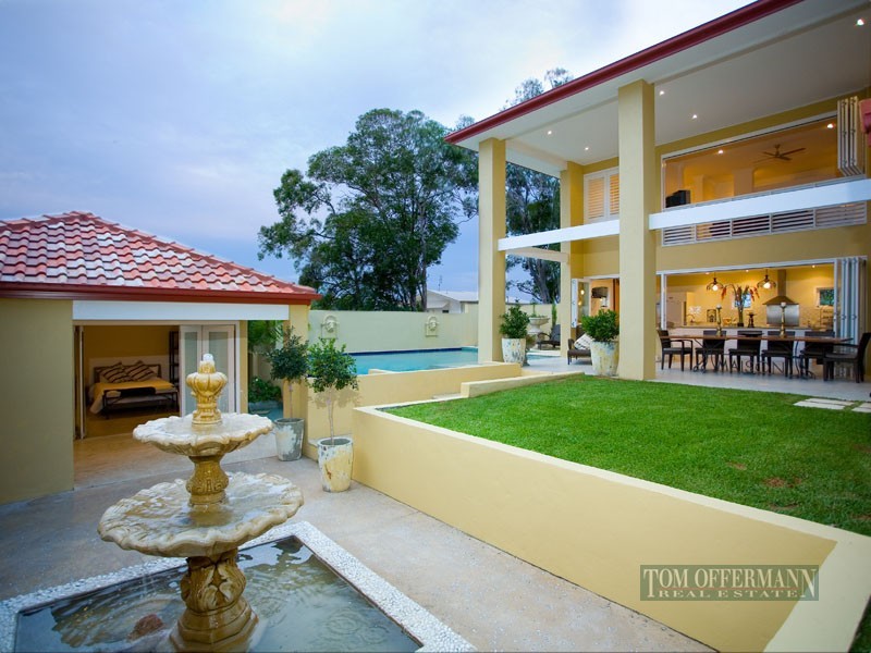 8 Starboard Ave, Noosaville QLD 4566