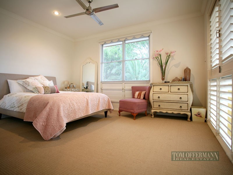 8 Starboard Ave, Noosaville QLD 4566