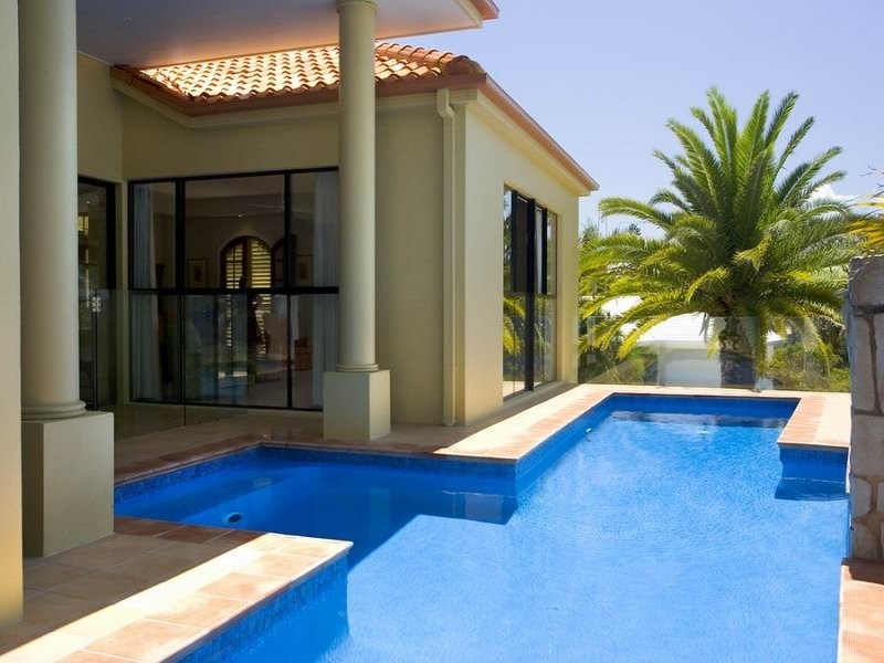 4 Tangmere Close, Noosa Heads QLD 4567