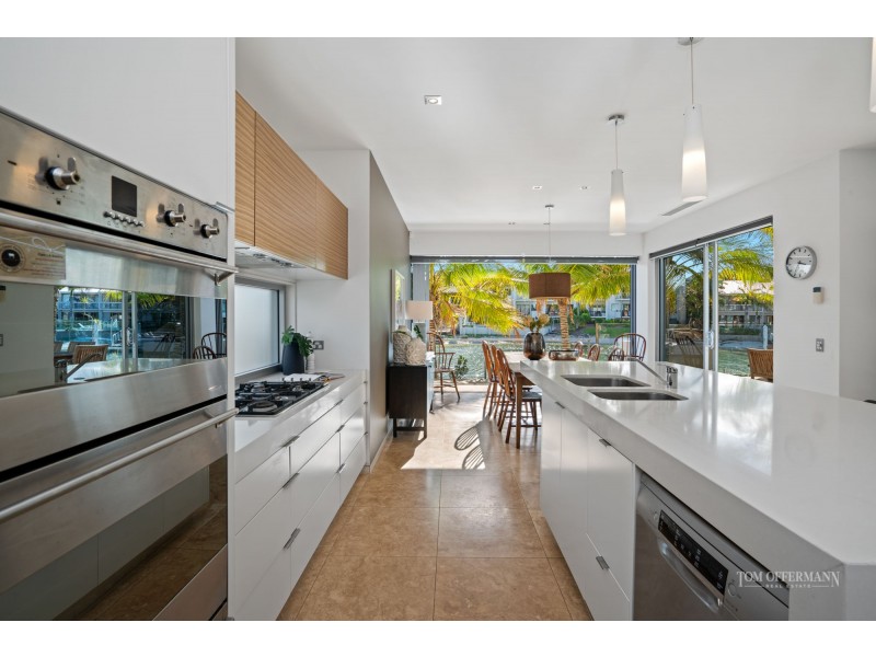 18 Cooran Court, Noosa Heads QLD 4567