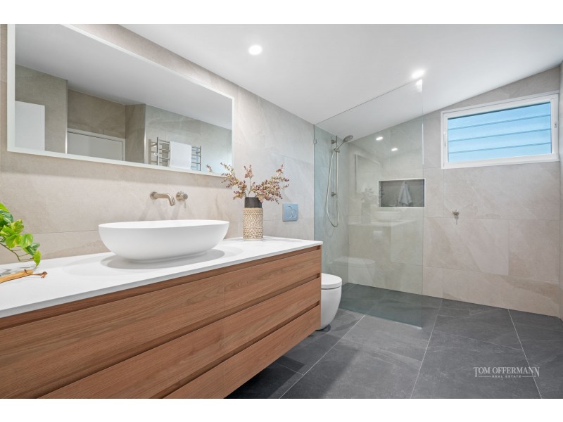 17 Cooran Court, Noosa Heads QLD 4567