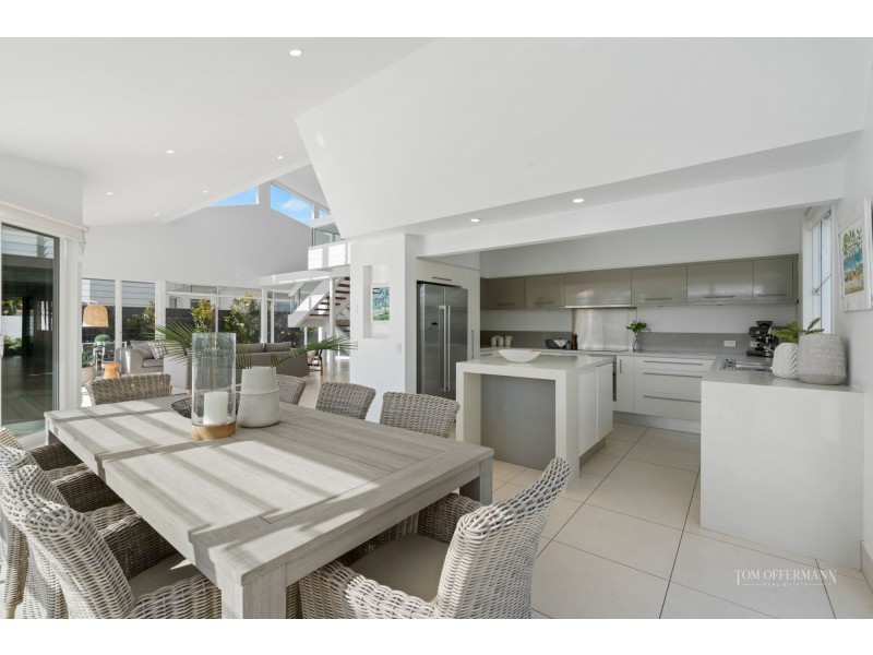 17 Cooran Court, Noosa Heads QLD 4567