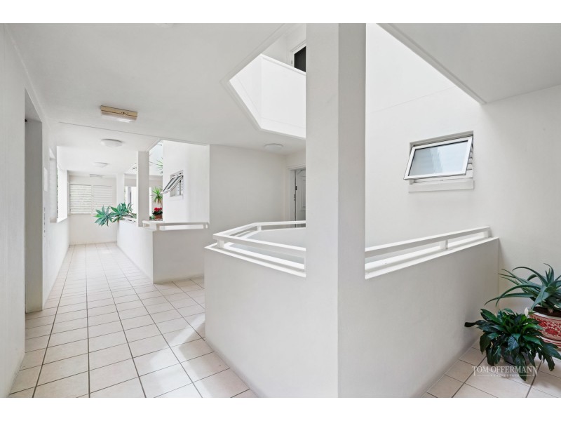 4/19-21 Russell Street, Noosaville QLD 4566