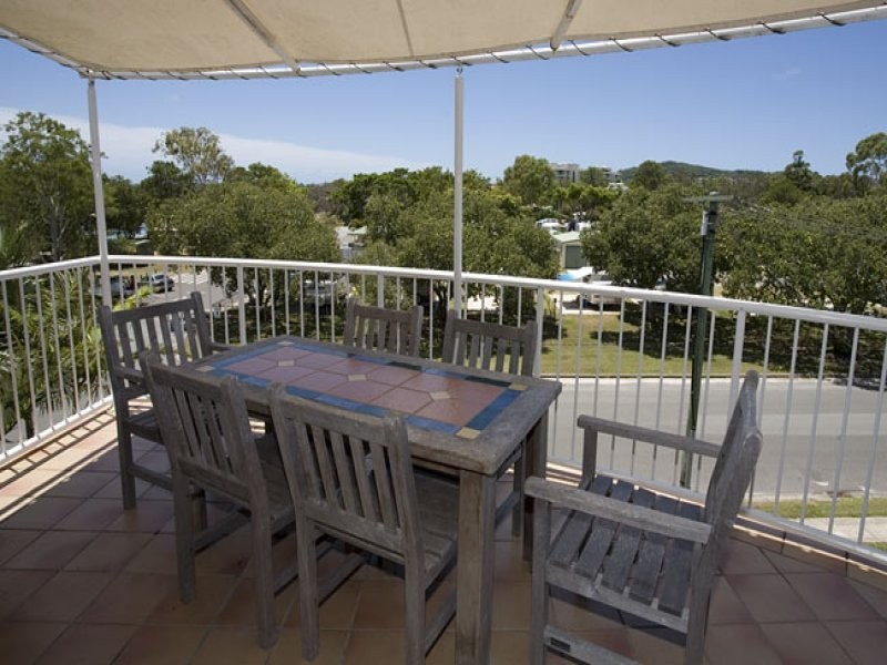 3/11 Russell Street, Noosaville QLD 4566