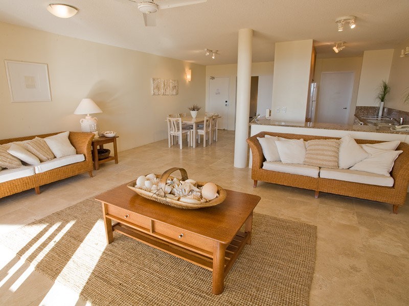 32/2 Noosa Drive, Noosa Heads QLD 4567