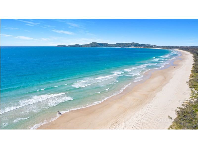 5/90 Beach road, Noosa North Shore QLD 4565