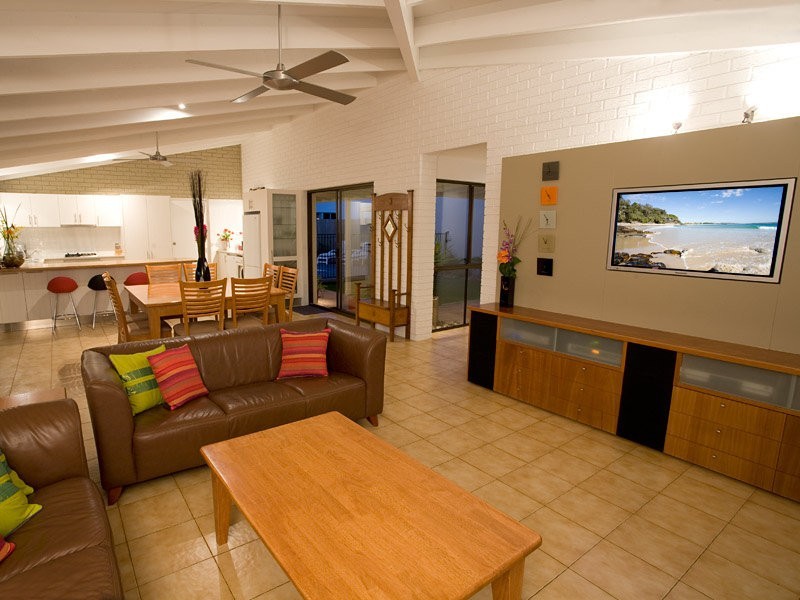 7 Wyuna Drive, Noosaville QLD 4566