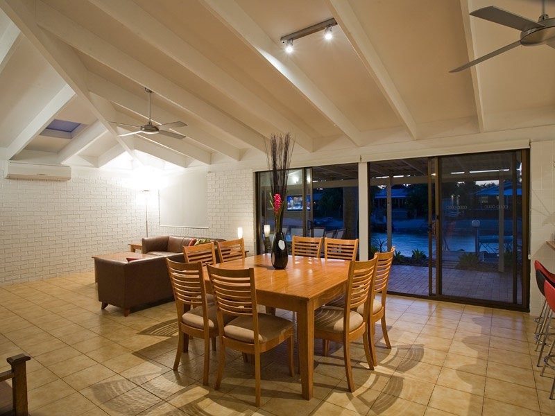 7 Wyuna Drive, Noosaville QLD 4566