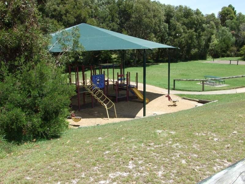 57 Dame Patti Drive, Sunrise Beach QLD 4567