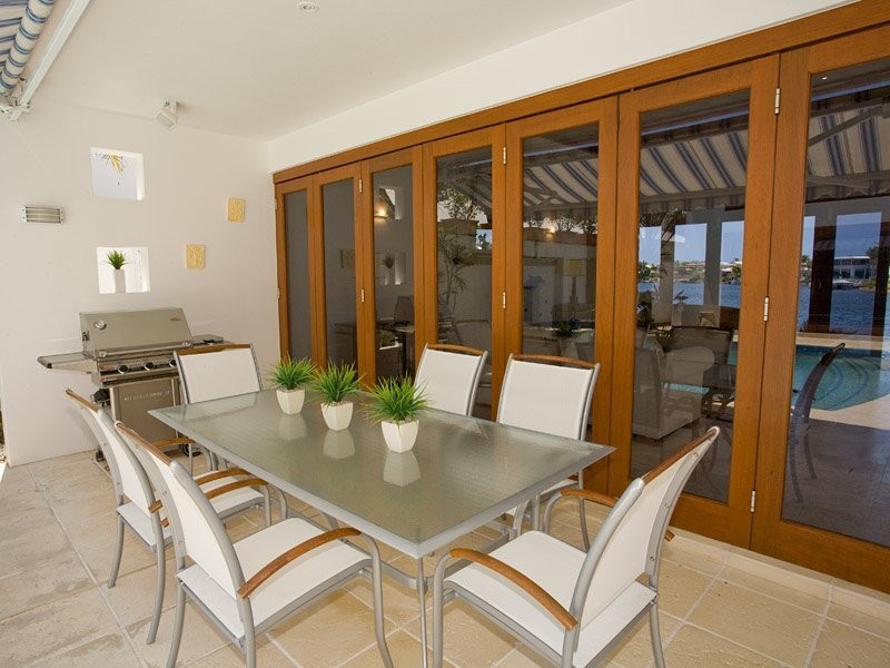 33 Saltwater Avenue, Noosa Waters QLD 4566