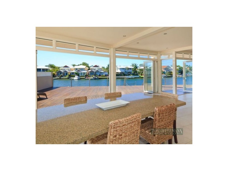 4 Leeside Place, Noosa Waters QLD 4566