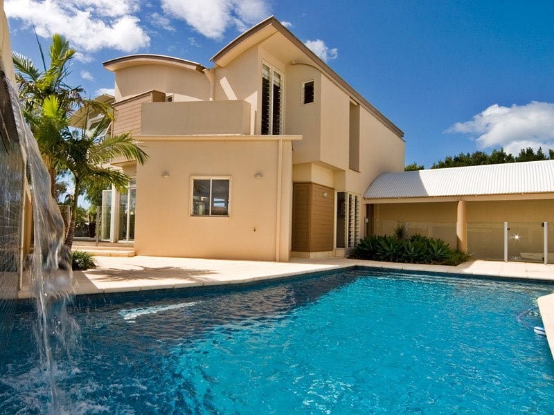 4 Leeside Place, Noosa Waters QLD 4566