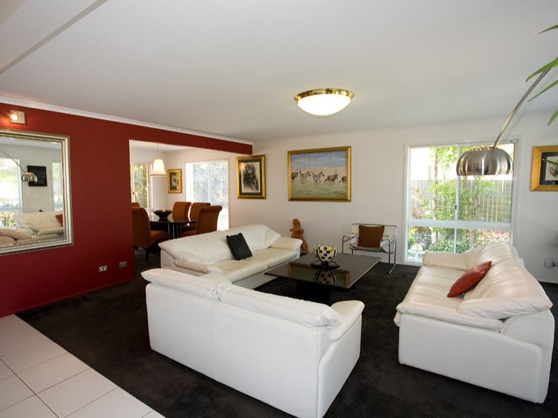 8 Seamount Quay, Noosa Waters QLD 4566