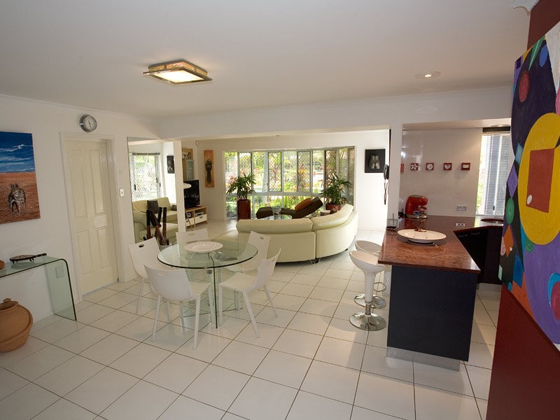 8 Seamount Quay, Noosa Waters QLD 4566