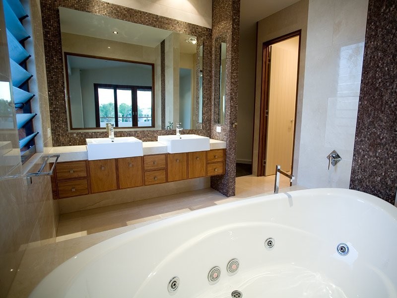 15 Mermaid Quay, Noosa Waters QLD 4566