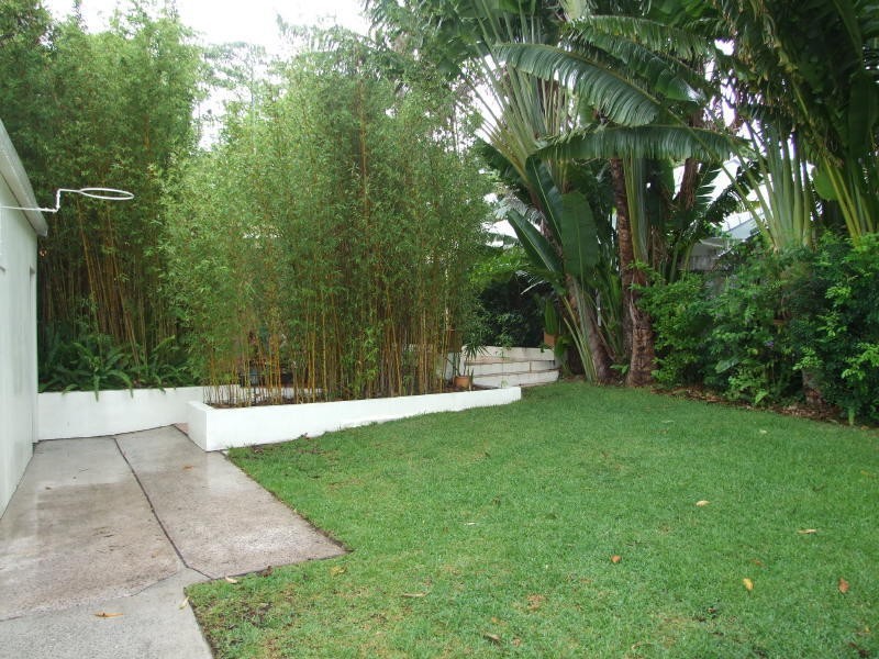 100 Pacific Ave, Sunshine Beach QLD 4567