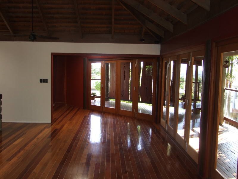 4 Nairana Rest, Noosa Heads QLD 4567