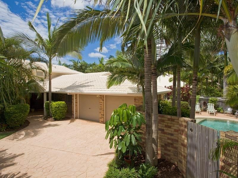11 Seacove Court, Noosa Waters QLD 4566