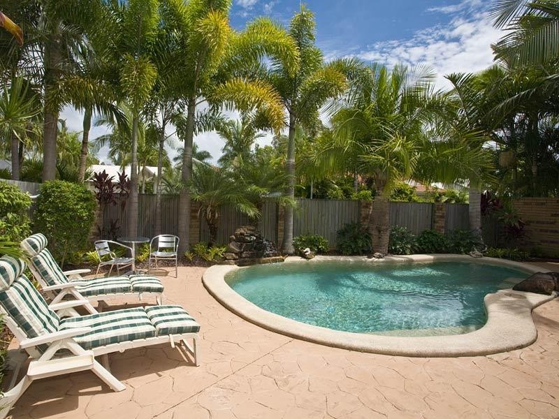 11 Seacove Court, Noosa Waters QLD 4566