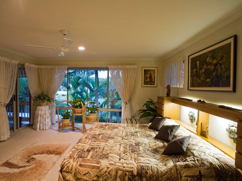 11 Seacove Court, Noosa Waters QLD 4566