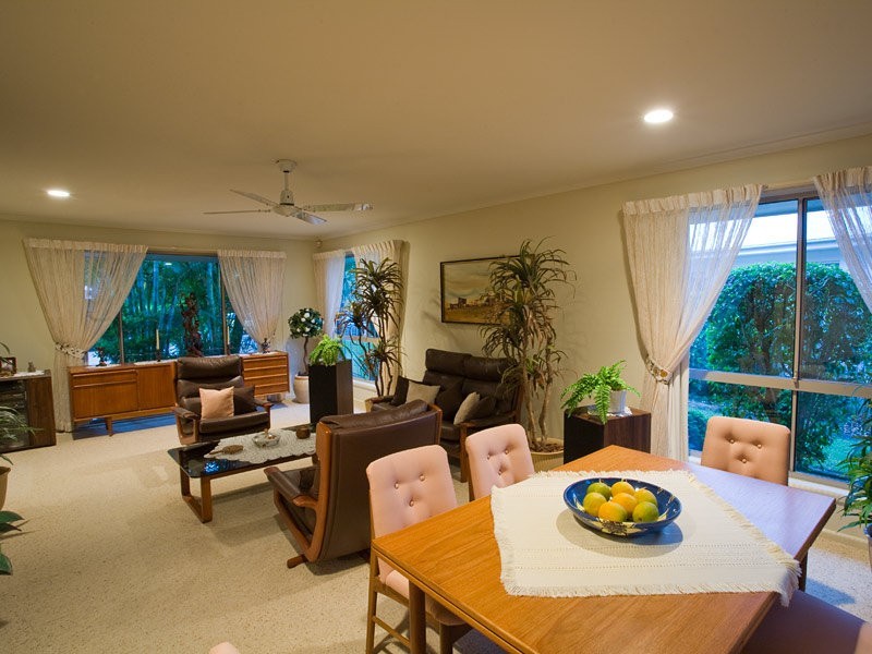 11 Seacove Court, Noosa Waters QLD 4566